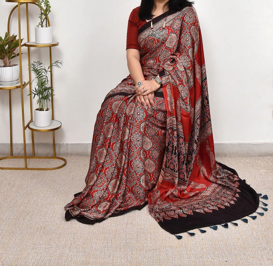 DHARVI RED COLOR AJRAK PRINTED MUSLIN COTTON SAREE