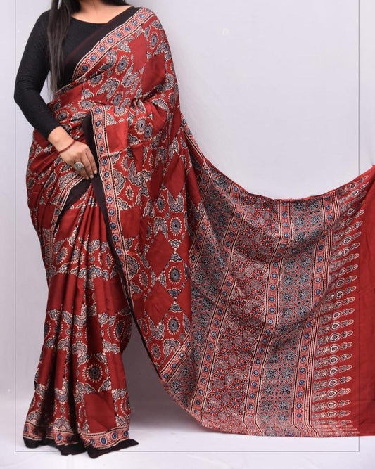 STYLISH RED COLOR DIGITAL PRINTED MUSLIN COTTON SILK SAREE