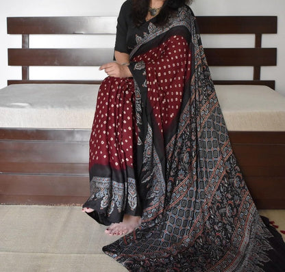 FIERY RED COLOR AJRAK PRINTED MUSLIN COTTON SAREE