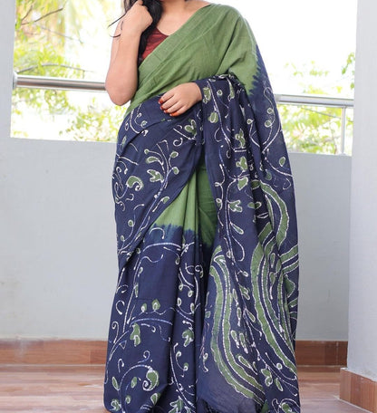 KALAMKARI GREEN AND NAVY BLUE COLOR PRINTED LINEN SAREE