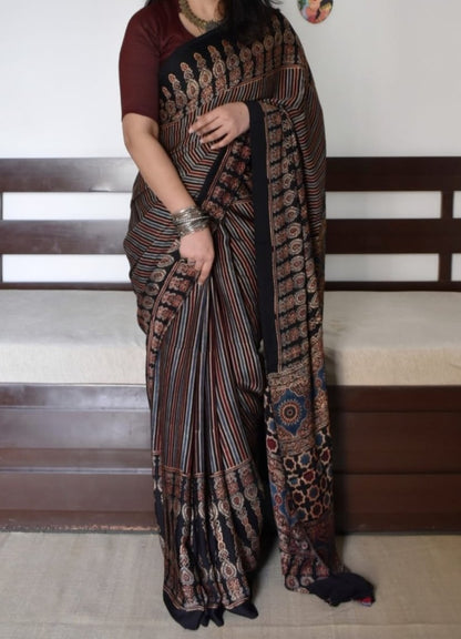 CLASSIC BLACK AJRAK PRINTED MUSLIN COTTON SAREE