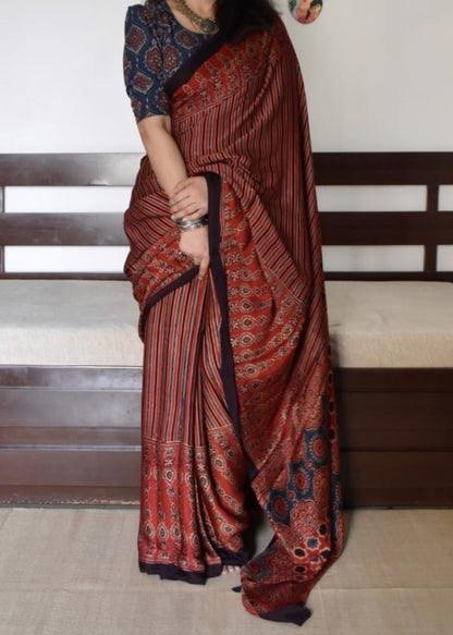 RED LINE AJRAK PRINTED MUSLIN COTTON SAREE