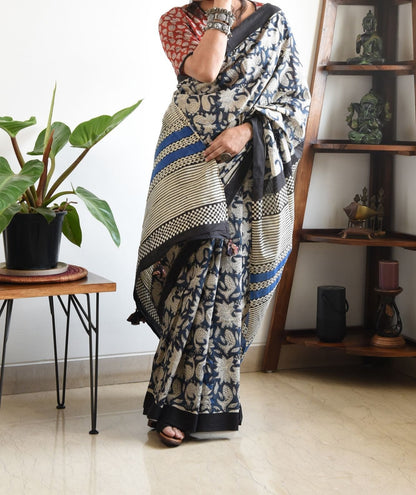 EXCLUSIVE NAVY BLUE PRINTED LINEN SAREE