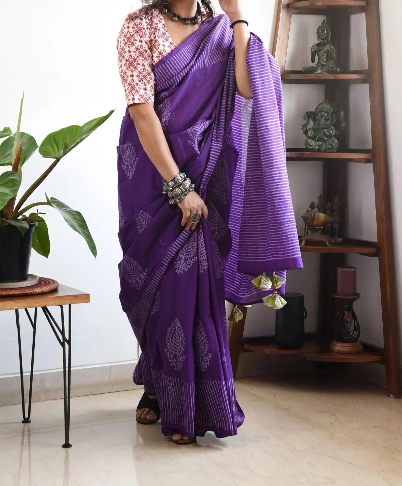 EXCLUSIVE LEVENDER PRINTED LINEN SAREE