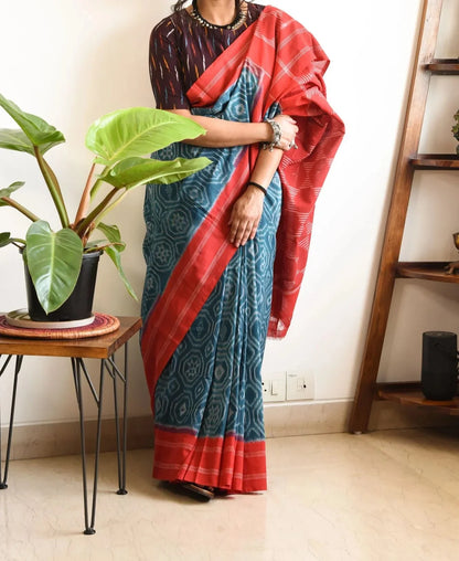 EXCLUSIVE RED AND GREEN PRINTED LINEN SAREE